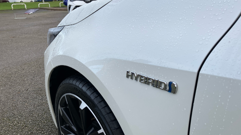 Toyota Corolla 2.0 VVT-i Hybrid GR Sport 5dr CVT Hybrid Hatchback